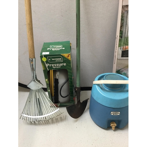 3 - QTY OF GARDEN ITEMS TO INCLUDE A TOMATO GREENHOUSE AN ELECTRIC GARDEN STRIMMER, RAKE, GARDEN SPRAYER... 