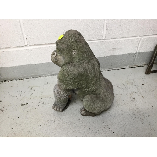 7 - GARDEN GORILLA STATUE
H 15