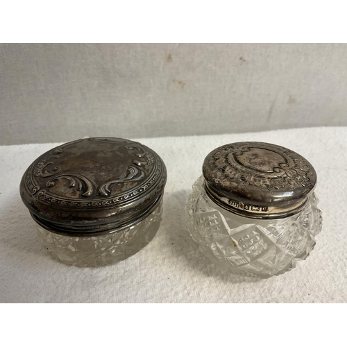 189 - 6 VICTORIAN DRESSING TABLE JARS TO INCLUDE HMS TOPPED EXAMPLES