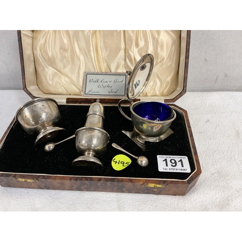 191 - HMS CASED CRUET SET