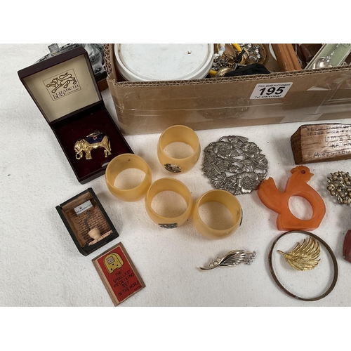 195 - QTY OF COSTUME JEWELLERY, COLLECTORS SPOONS ETC