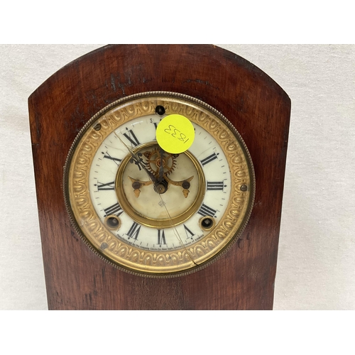 53 - EDWARDIAN MAHOGANY CASED MANTLE CLOCK WITH VISIBLE ESCAPEMENT GLASS CRACKED PENDULUM AND KEY APPEARS... 