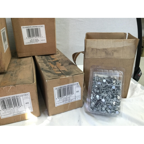 110 - LARGE QTY OF GALVANISED NAILS NEW