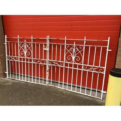 119 - PAIR OF CAST IRON LARGE DRIVEWAY GATES