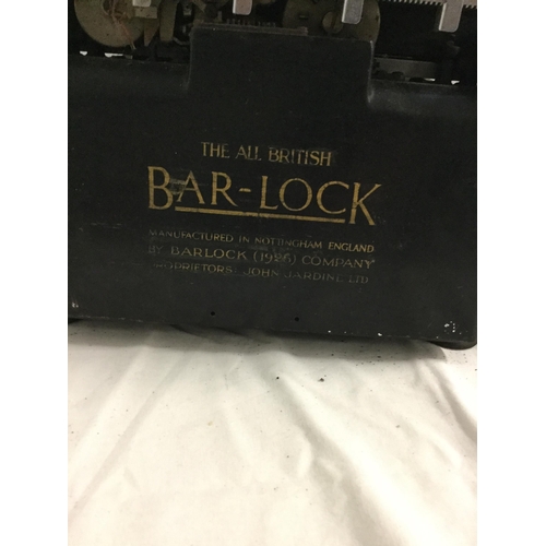 133 - VINTAGE BAR LOCK TYPEWRITER A/F