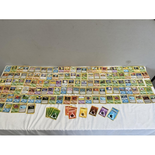 162 - QTY OF HARRY POTTER TRADING CARDS AND A QTY OF POKAMON TRADING CARDS