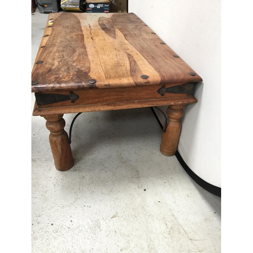 255 - ACASIA WOOD IRON BANDED COFFEE TABLE H 16