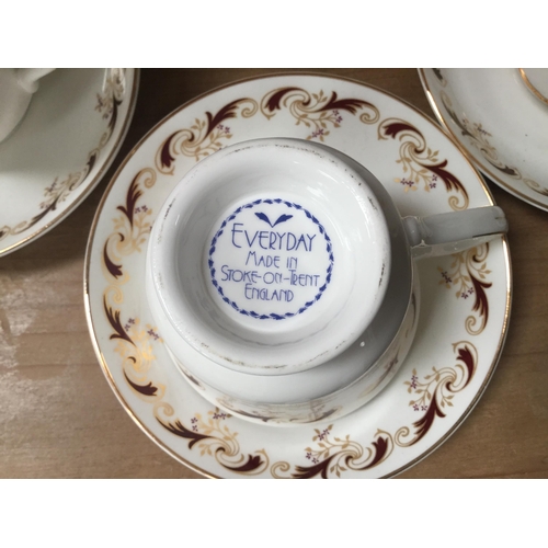 260 - ENGLISH BONE CHINA DINNER AND TEA SERVICE (55 PIECES)