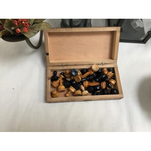 276 - BOX OF ODDS TO INCLUDE BARGEWARE ITEMS LANTERNS, MORTAR AND PESTLE ETC