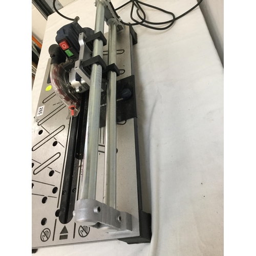 285 - GMC 860 W LAMINATE FLOORING SAW