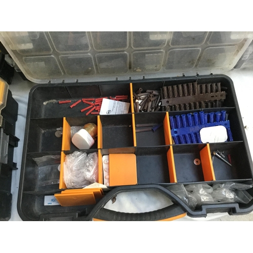 287 - 8 SCREW ORGANISER CASES INCLUDING STANLEY