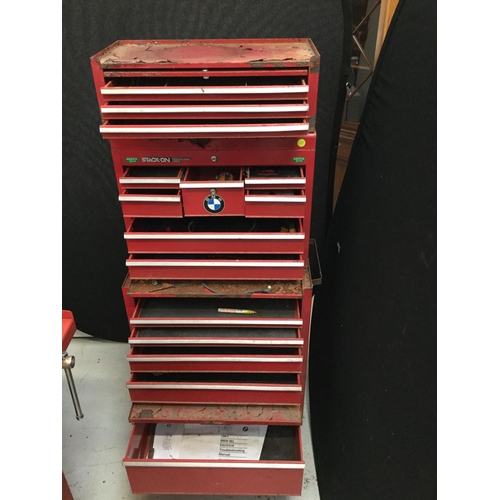 290 - WORKSHOP STACK ON TOOL BOX A/F H 61