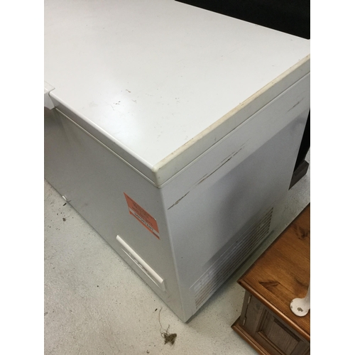 291 - HOTPOINT CHEST FREEZER H 36