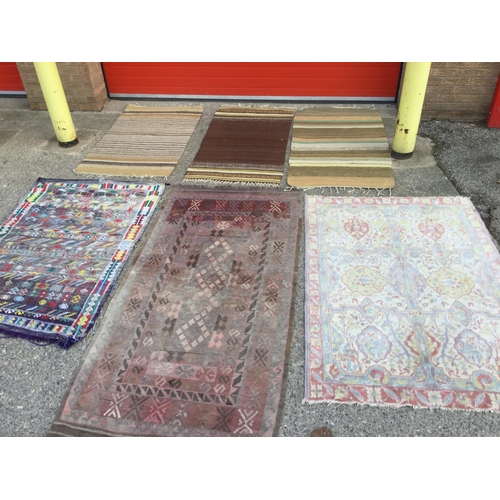 296 - QTY OF VINTAGE HAND WOVEN CARPETS ETC
1. 45 X 66