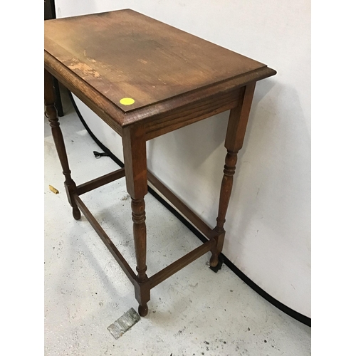 313 - VINTAGE OAK WINDOW TABLE ON TURNED AND STRETCHERED LEG H 30