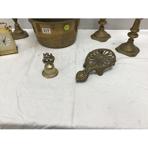 317 - VICTORIAN BRASS JAM PAN 2 PAIRS OF VICTORIAN BRASS CANDLESTICKS ETC