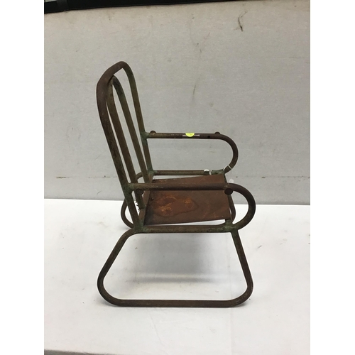 220 - VINTAGE METAL CHILDS CHAIR