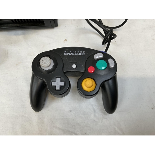 181 - NINTENDO GAME CUBE WITH CONTROLLER