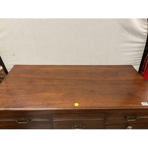 365 - EDWARDIAN MAHOGANY BEDROOM CHEST OF 8 DRAWERS TO INCLUDE A HAT DRAWER - H49