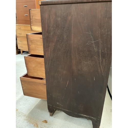 368 - GEORGIAN MAHOGANY 2 OVER 3 BEDROOM CHEST A/F - H42