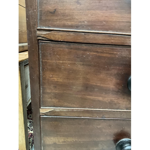 368 - GEORGIAN MAHOGANY 2 OVER 3 BEDROOM CHEST A/F - H42