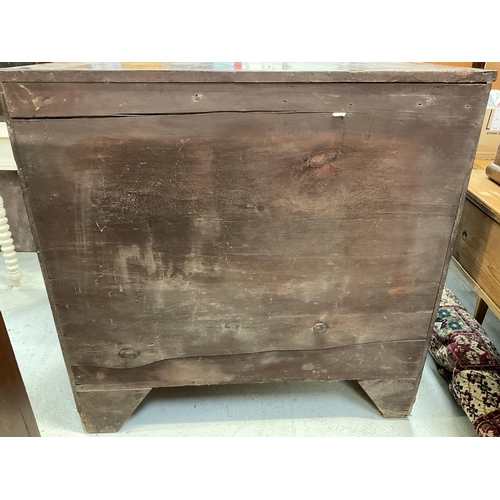 368 - GEORGIAN MAHOGANY 2 OVER 3 BEDROOM CHEST A/F - H42