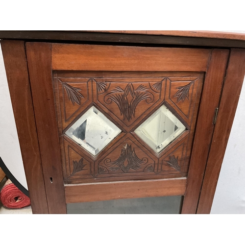 371 - EDWARDIAN MIRROR BACKED MUSIC CABINET WITH CARVED GLASS AND MIRRORED PANEL DOOR -H46