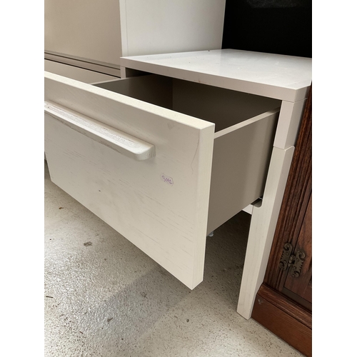 412 - MODERN WHITE STACKING DRAWERS AND BEDSIDE TABLE WITH DRAWER 
H29