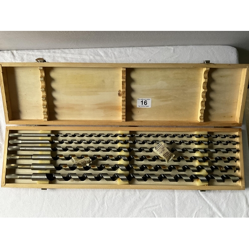 16 - CASED LARGE AUGAR BITS