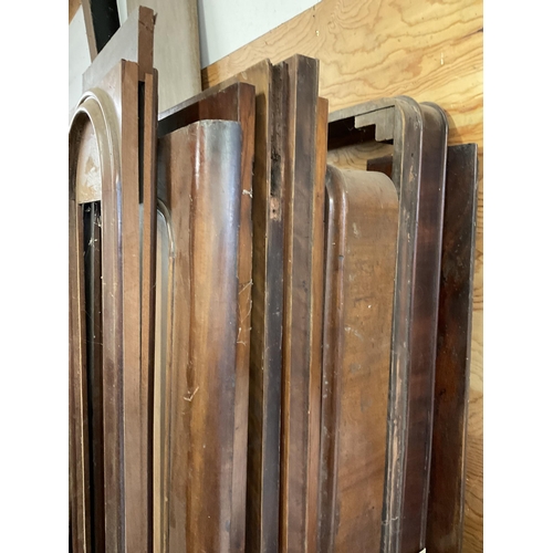 39 - LARGE QTY OF VICTORIAN MAHOGANY BOARDS, DOORS, PLINTHS - H75