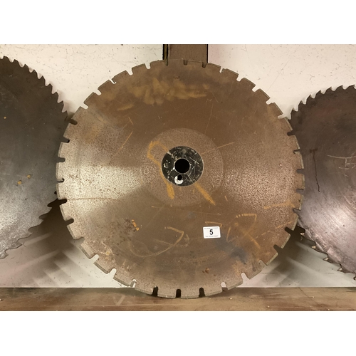 5 - DIAMOND CUT STONE SAW BLADE - DIA 24