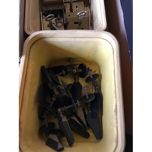 195 - BOX OF BRASS HANDLES, LOCKS WITH KEYS ETC