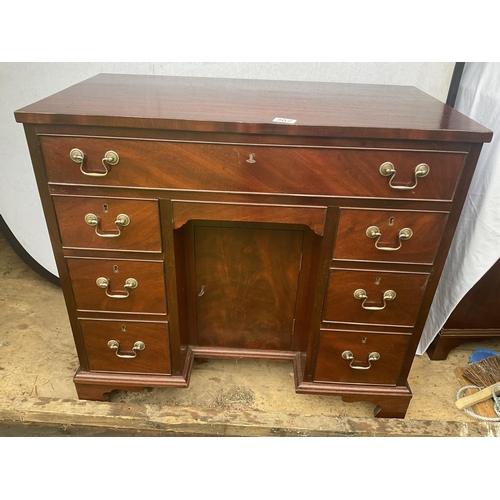 302 - HAND MADE MAHOGANY LADIES WRITING DESK WITH 7 DRAWERS AND CENTER CUPBOARD COMPLETE WITH KEYS - H31