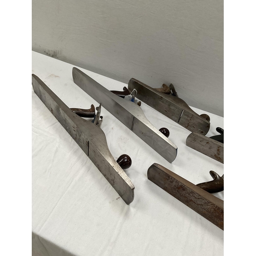 10 - COLLECTION OF RECORD WOOD PLANES TO INCLUDE NO 8, NO 7, NO 6, NO 5.5 AND NO 5 (L 23 - 14