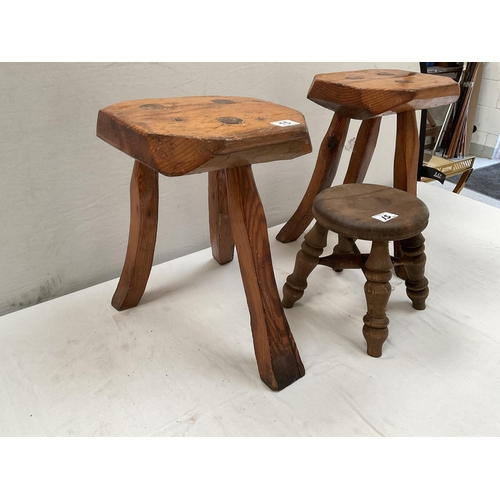 15 - 2 MATCHING PITCH PINE RUSTIC MILKING STOOLS - H 16