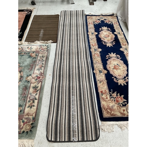 38 - QTY OF PATTERNED CARPET RUNNERS
Blue L99