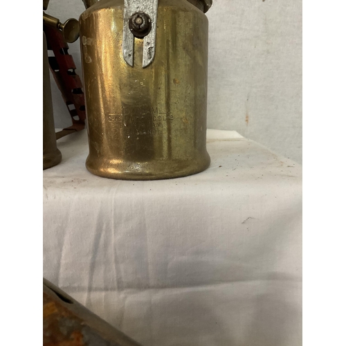 70 - LARGE QTY OF VINTAGE BRASS BLOW LAMPS