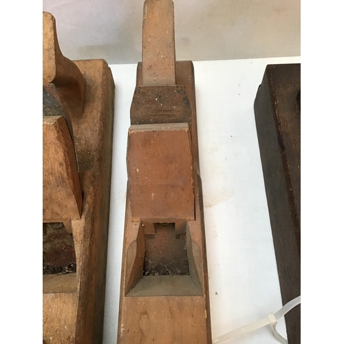 112 - LARGE QTY OF VICTORIAN AND LATER BLOCK PLANES - SMALLEST 5.5