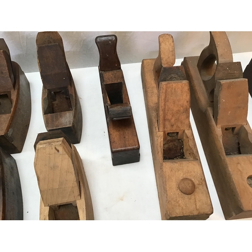 112 - LARGE QTY OF VICTORIAN AND LATER BLOCK PLANES - SMALLEST 5.5