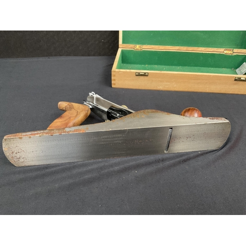 227 - FAITHFUL NO 9 WOOD PLANE C/W BOX L14