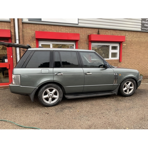 274 - RANGE ROVER HSE V8 AUTO - 4398CC - SOLD AS SPARES NON RUNNER -
ALTERNATIVE FUEL CAR - GAS/PETROL, RE... 