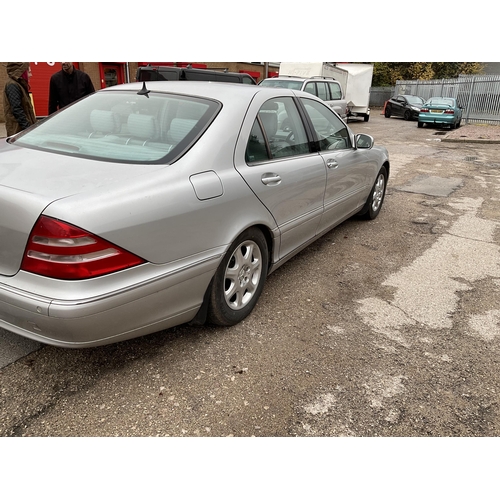 275 - MERCEDES S320 3.2 AUTOMATIC  - 4 DOOR SALOON
3199CC - MOT EXPIRES JANUARY 2023
FIRST REGISTERED MARC... 