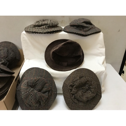 286 - BOX OF HATS TO INC TRILBYS ETC X 29