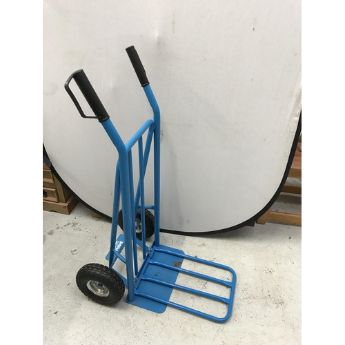 313 - NEW SACK TROLLEY WITH INFLATABLE TYRES