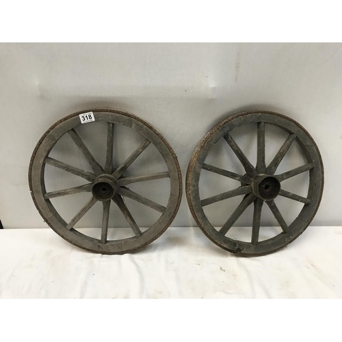 318 - PAIR OF VICTORIAN CART WHEELS OF SMALL PROPORTIONS - DIA 18