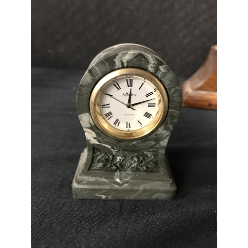 375 - QTY OF VARIOUS MANTLE CLOCKS AND MINIATURE EXAMPLES TO INCLUDE AYNSLEY, WEDGEWOOD ETC