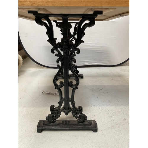 439 - CAST IRON BASED KITCHEN TABLE WITH OAK TOP - H 28