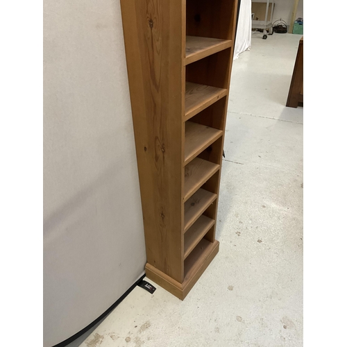 473 - WAXED PINE NARROW BOOKCASE H 71