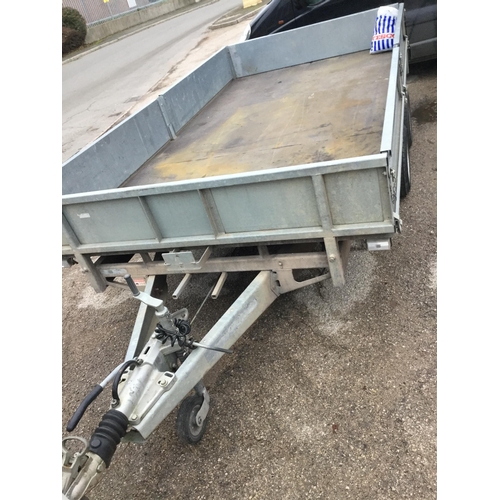 498 - IFOR WILLIAMS TWIN AXLE FLAT BED TRAILER WITH DROP SIDES AND NET 16FT X 6FT 6