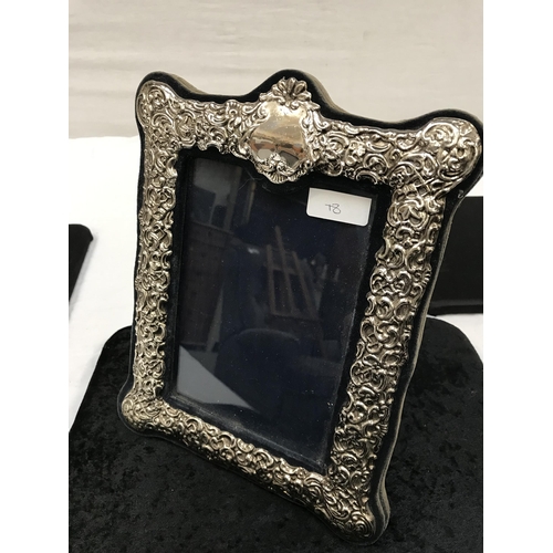 116 - DECORATIVE SILVER PLATED PICTURE FRAME AND A QTY OF COINS AND COSTUME JEWELLERY